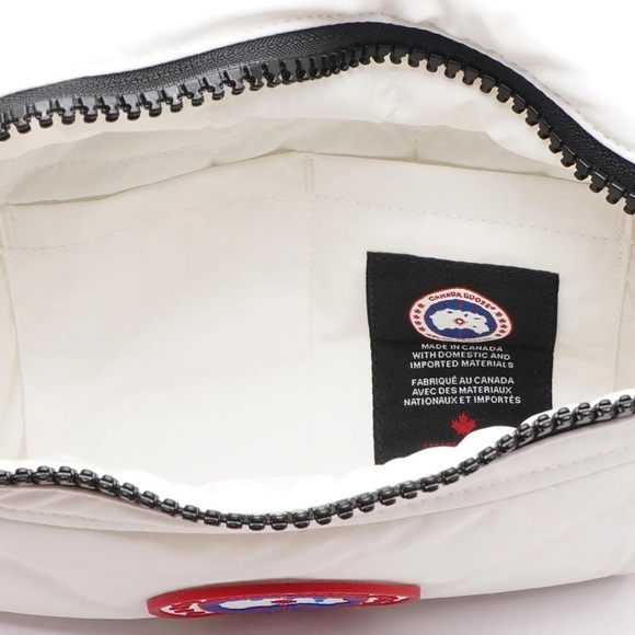 Canada Goose x Angel Chen Waistpack Waist bag New w/tags very limited edition - Picture 3 of 14